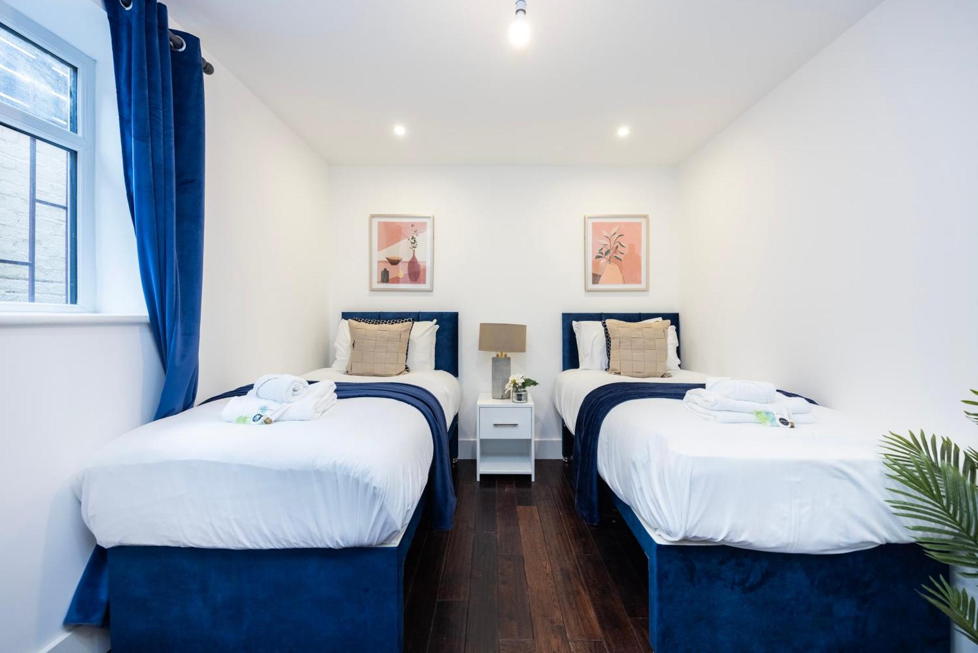 Block Of Apartments In Croydon ,Long Stays , Weekly & Monthly Offers , Contractors , Relocations , Leisure & Family Stays ภายนอก รูปภาพ