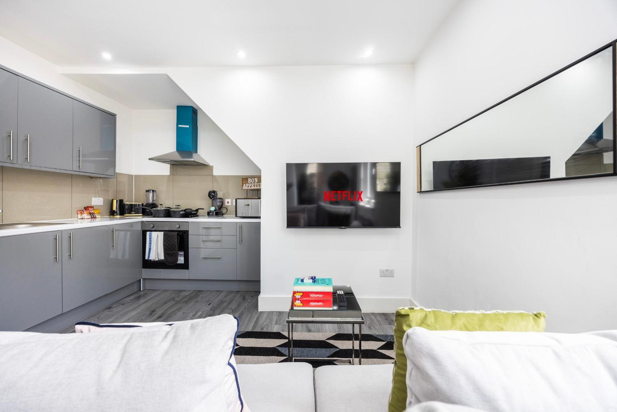 Block Of Apartments In Croydon ,Long Stays , Weekly & Monthly Offers , Contractors , Relocations , Leisure & Family Stays ภายนอก รูปภาพ