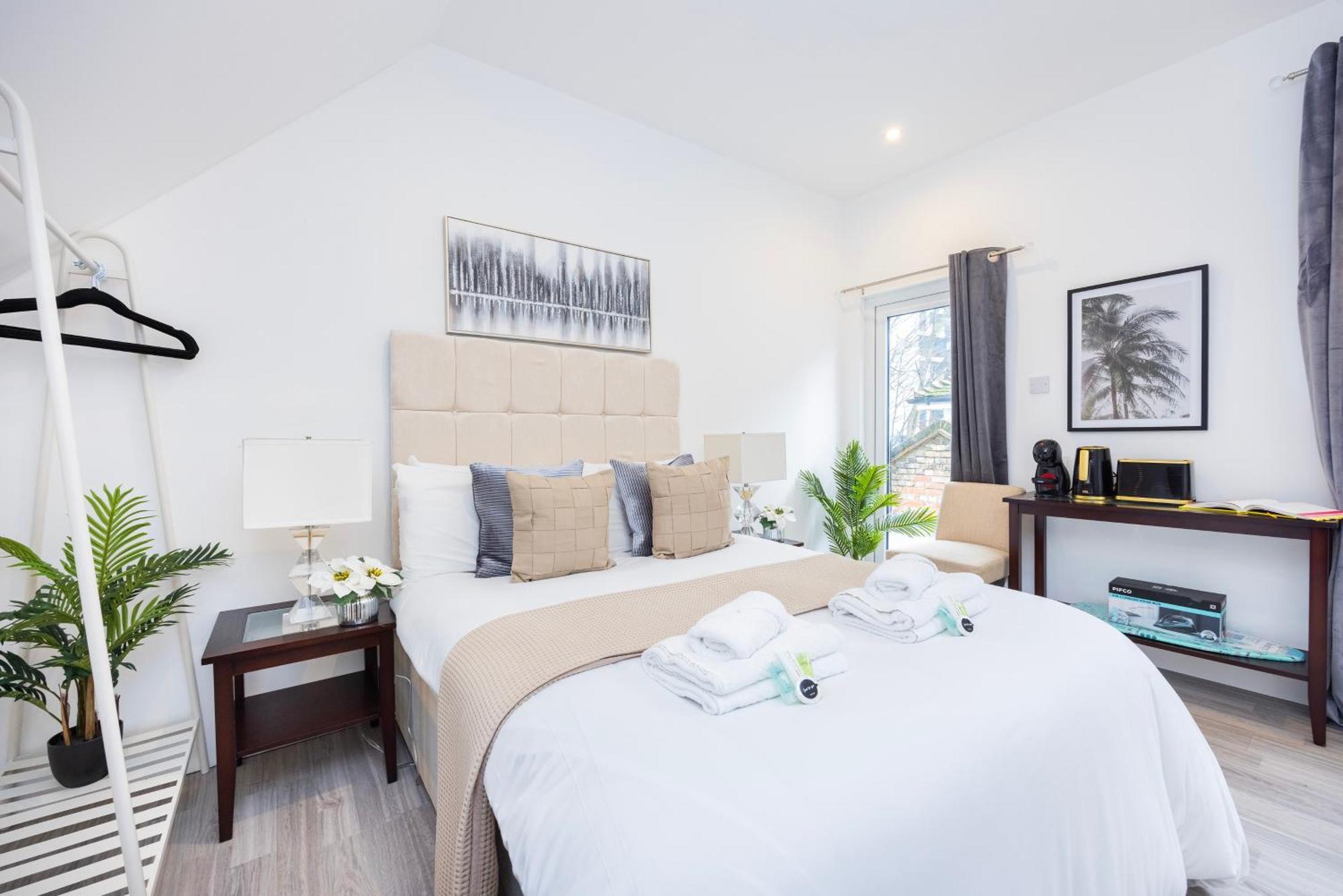 Block Of Apartments In Croydon ,Long Stays , Weekly & Monthly Offers , Contractors , Relocations , Leisure & Family Stays ภายนอก รูปภาพ
