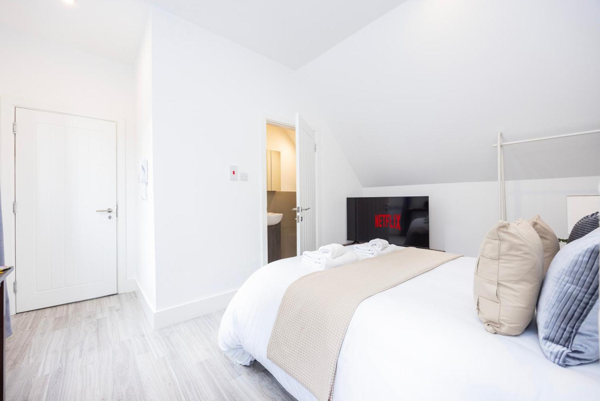 Block Of Apartments In Croydon ,Long Stays , Weekly & Monthly Offers , Contractors , Relocations , Leisure & Family Stays ภายนอก รูปภาพ